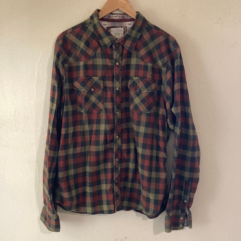 Ecoths button down long sleeve plaid shirt. Xl